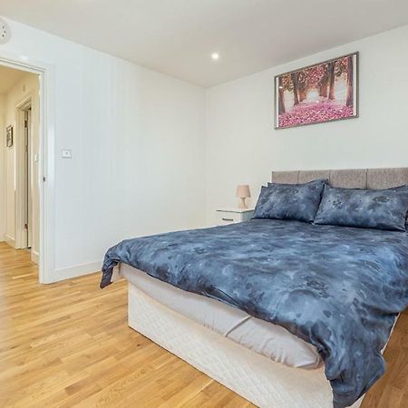 Easystay Slough Central Free Parking Bagian luar foto