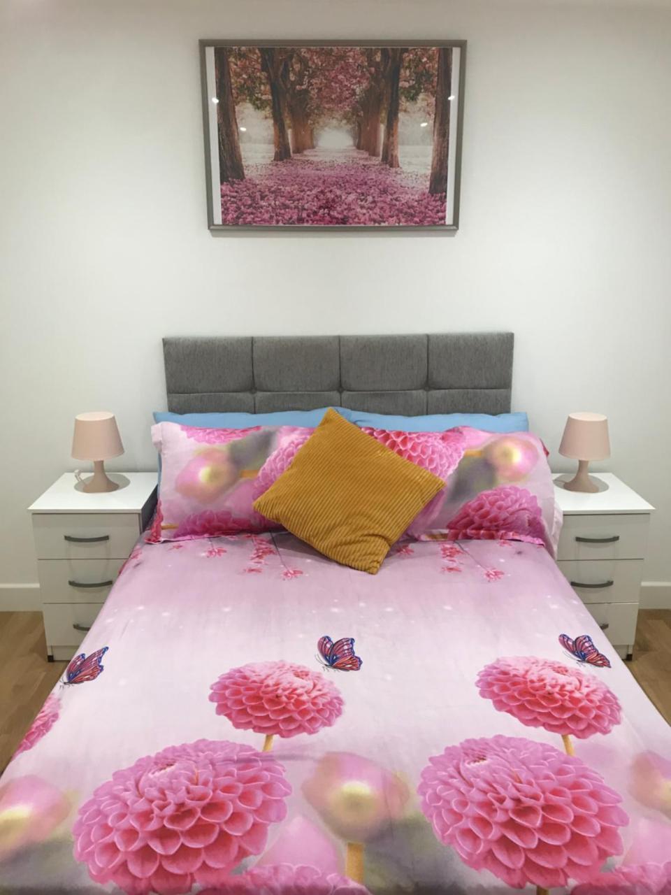 Easystay Slough Central Free Parking Bagian luar foto